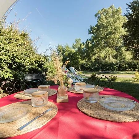Domaine De La Fee De L'eau - Les Fees De L'o *