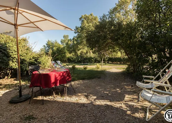 Domaine De La Fee De L'eau - Les Fees De L'o Hébergement de vacances