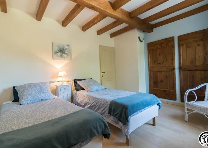 Domaine De La Fee De L'eau - Les Fees De L'o